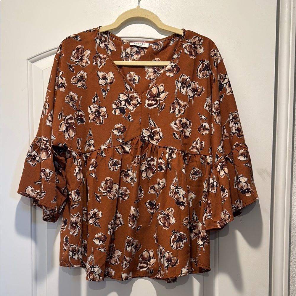 ANDREE BY UNIT Brown Floral Ruffled Blouse